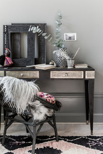 NOMADIC DESK