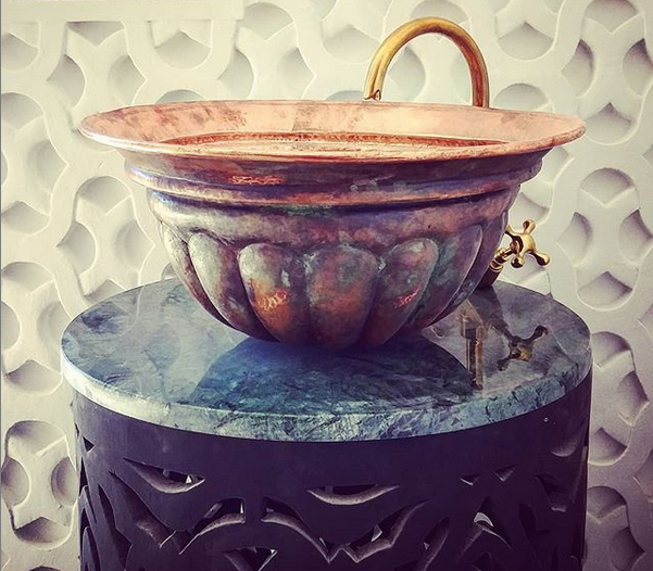 Format copper sink