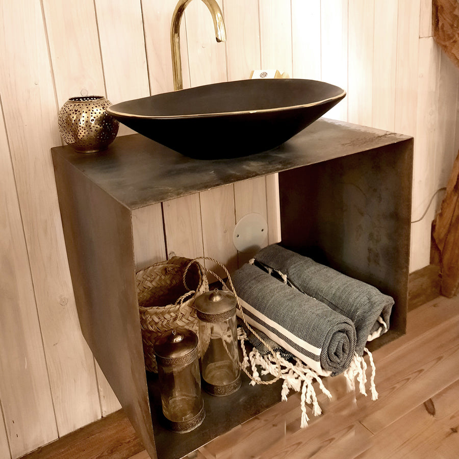 Iron commode
