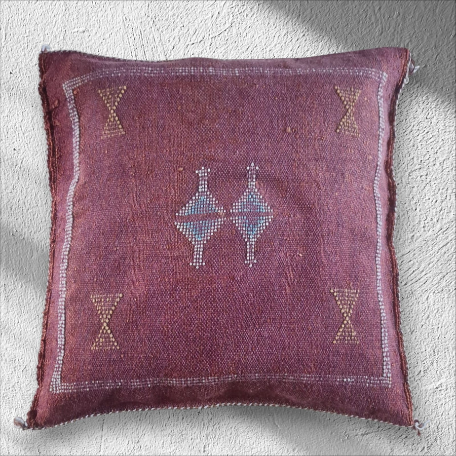 Cactus weave cushion, dark pink