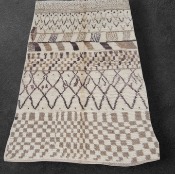Vintage Moroccan Berber rug, white with brown/black pattern