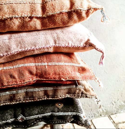 Textiles & cushions