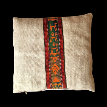 Vintage kudde i ull med nomadband – 50 × 50 cm