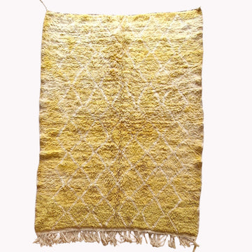 Vintage berbermatta i gult och vitt – 150 × 270 cm